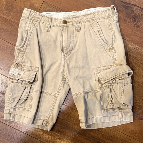 Denim & Supply Ralph Lauren Beige Cargo Shorts - Picture 2 of 10